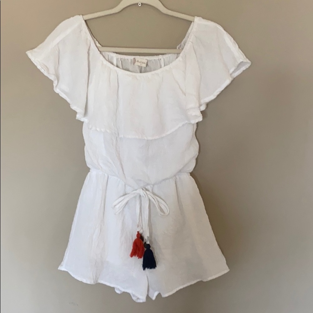 Altar’d State white ruffle romper with tassels S